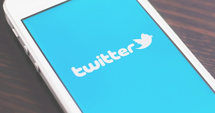 A group of Twitter users desires to buy the firm for turning it into a co-op